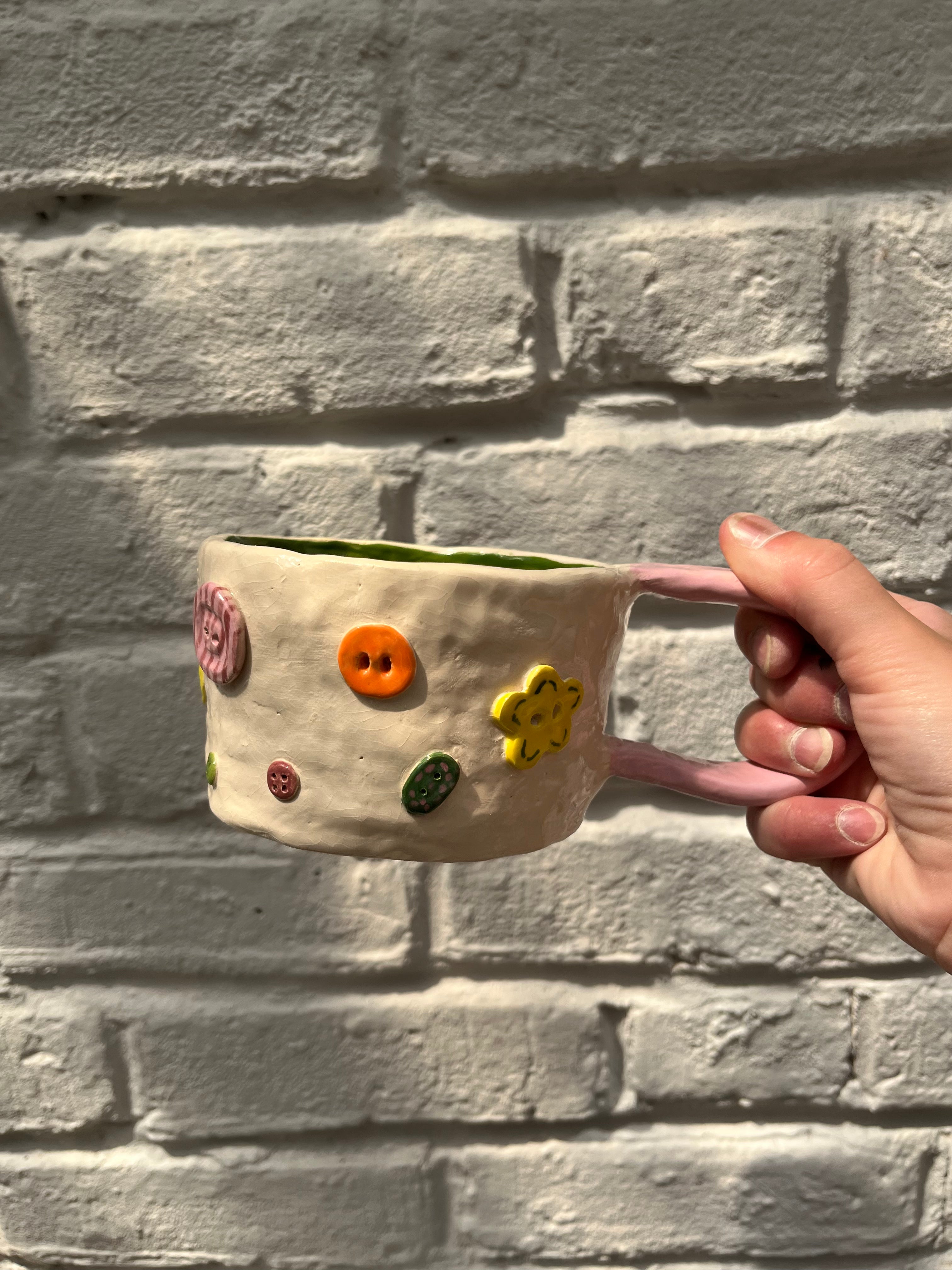 Button Mug